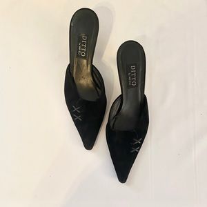 Ditto By Van Eli Mules